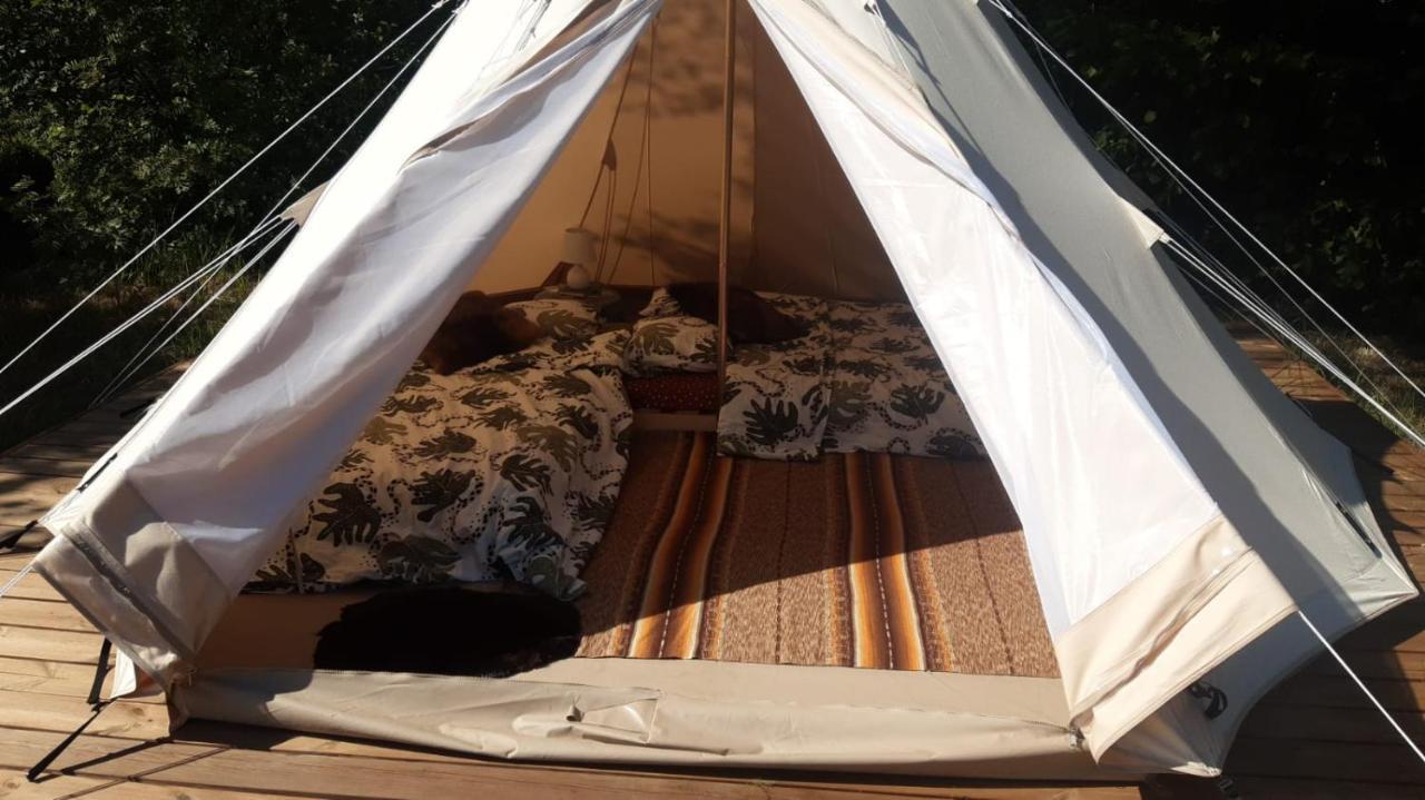 Hotel Glamping Fluffy Horns - Glempings Pukainie Ragi Plieņciems Exteriér fotografie